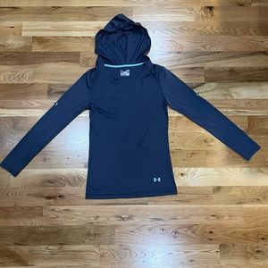 Under Armour Women’s Long Sleeve Size - Small